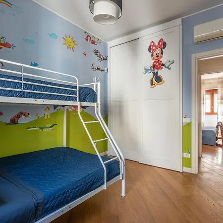 La Cassatella Family *